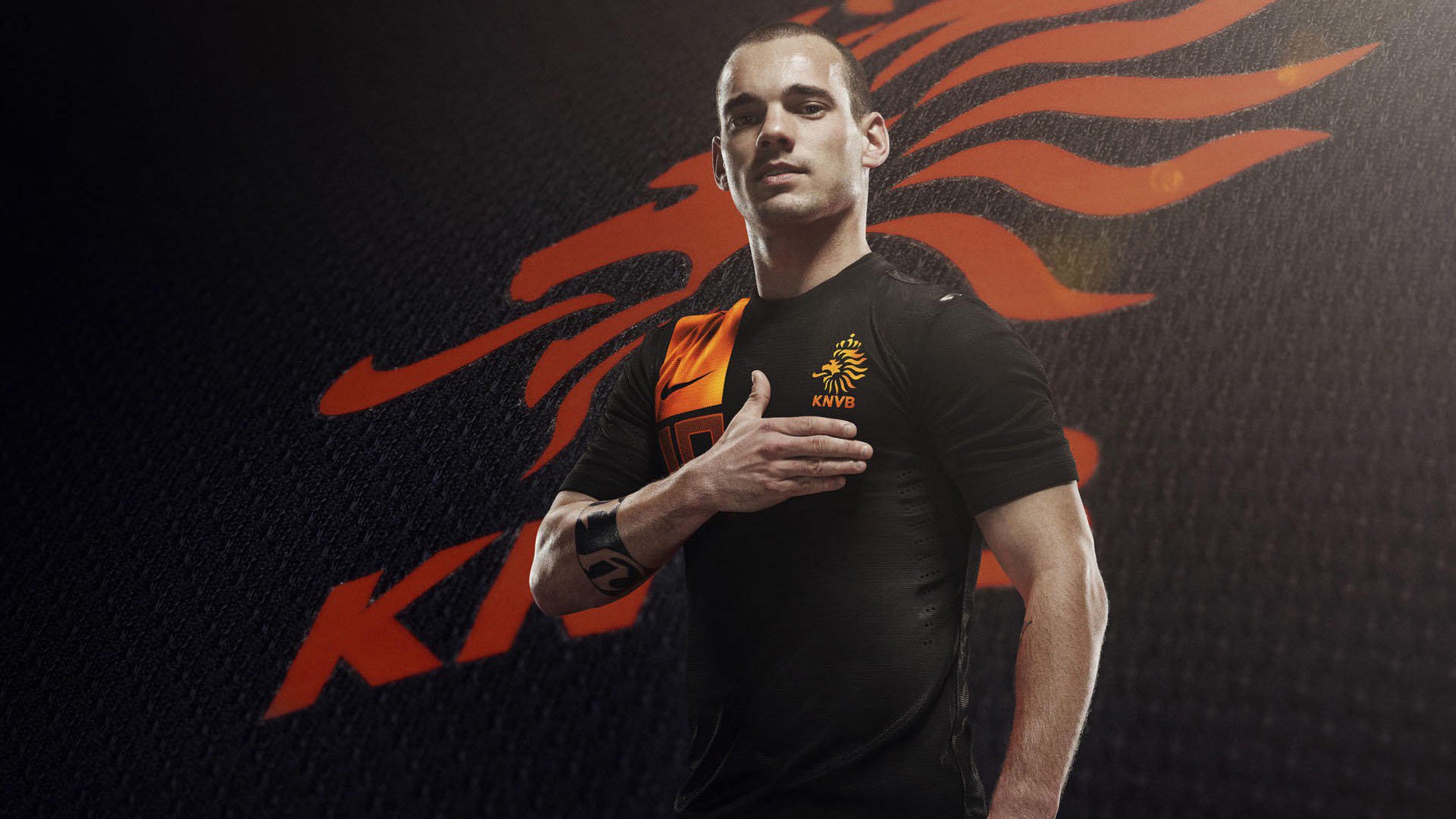 浓眉哥重返赛场，锐不可当首场状态出色，利物浦观众沸腾！观众掌声雷动